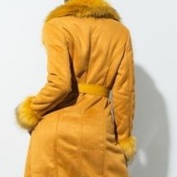 AKIRA NWT COCO Fur and Suede Winter Coat Size S - Picture 3 of 9